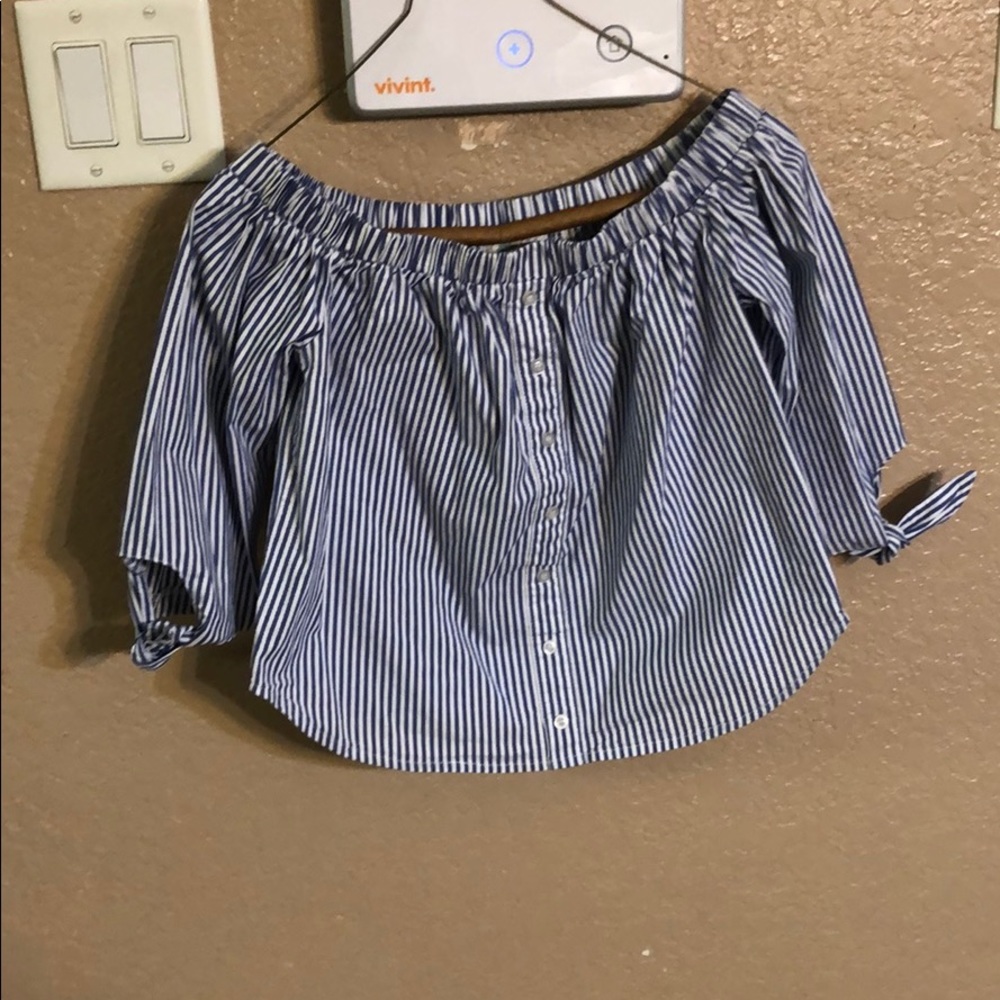 Blue and white stripe top. Size small